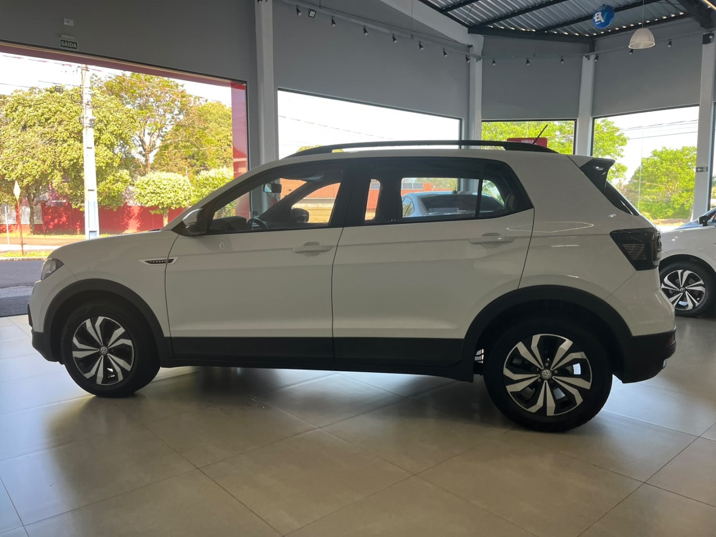 Volkswagen T-Cross 1.0 200 TSI Total Flex Sense Automático - foto 2