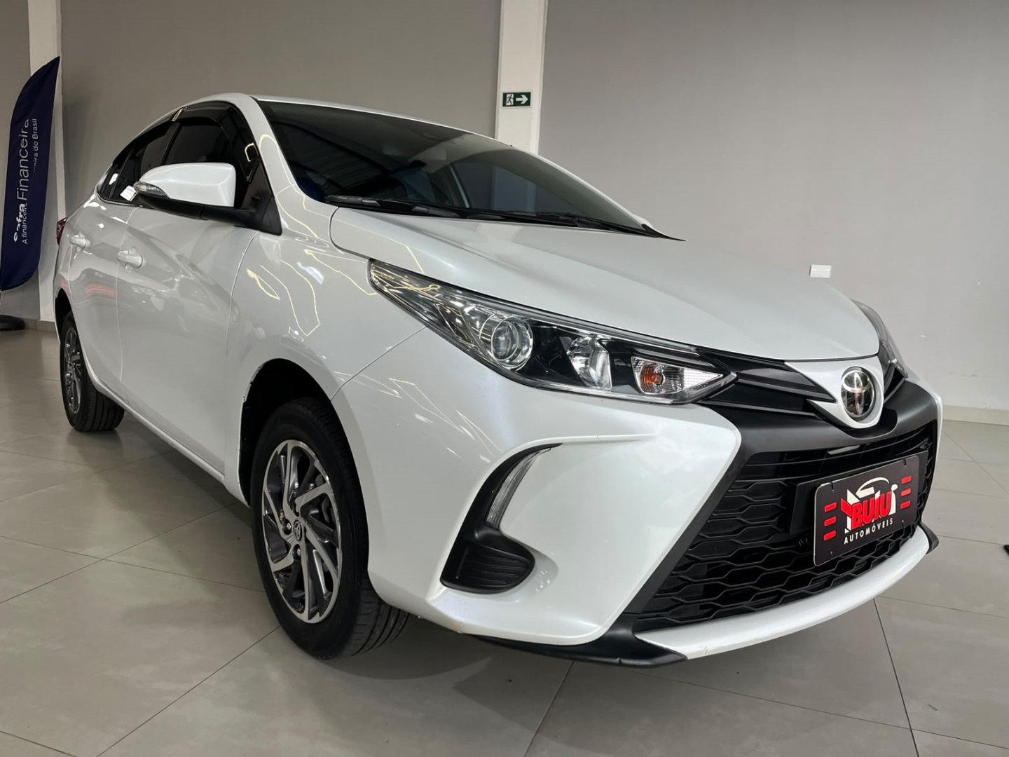 Toyota Yaris 1.5 16V Flex Sedan Xs Connect Multidrive - foto 3
