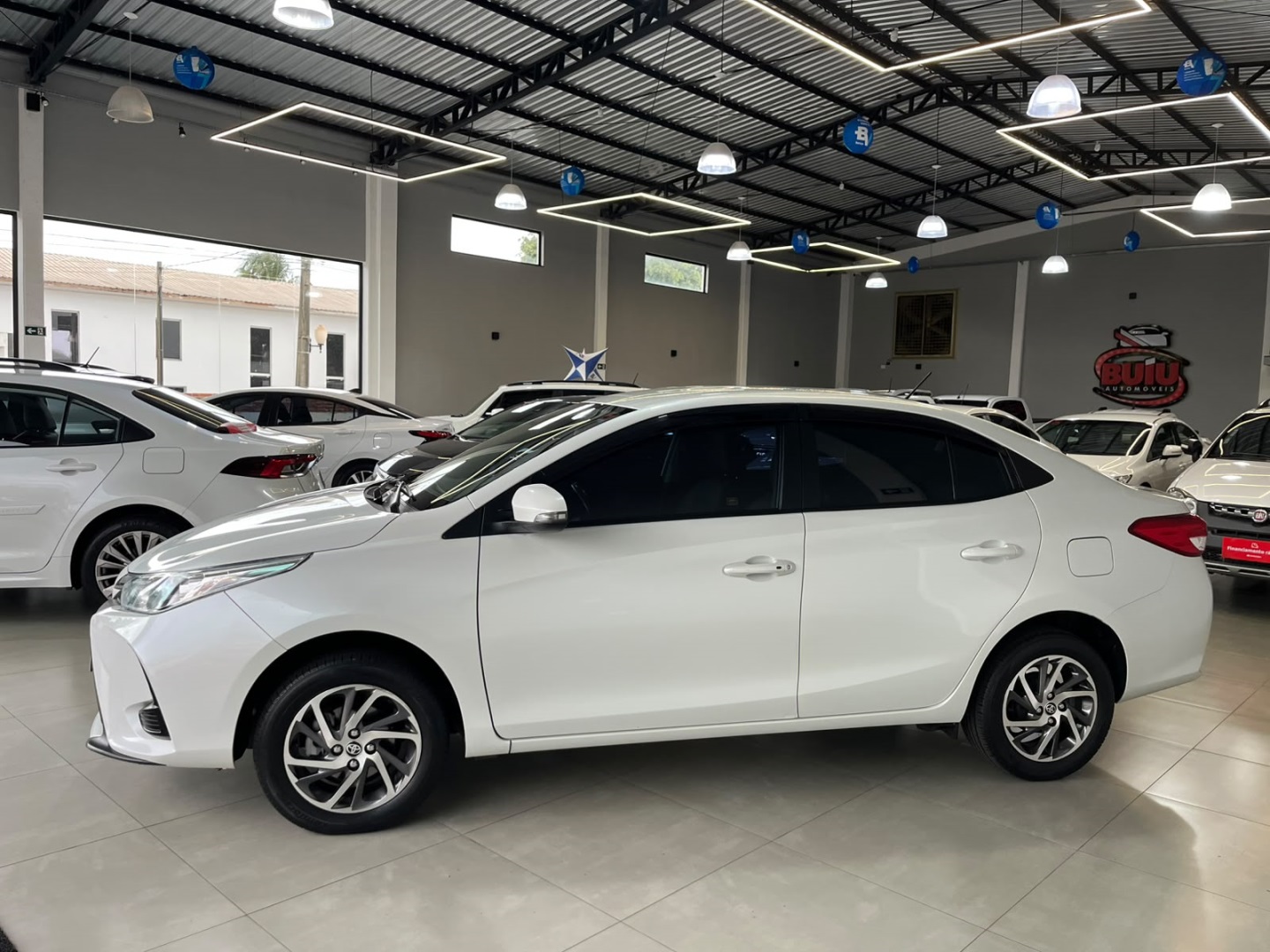 Toyota Yaris 1.5 16V Flex Sedan Xs Connect Multidrive - foto 5