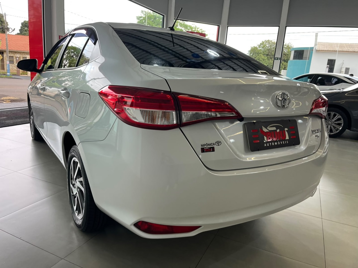 Toyota Yaris 1.5 16V Flex Sedan Xs Connect Multidrive - foto 8