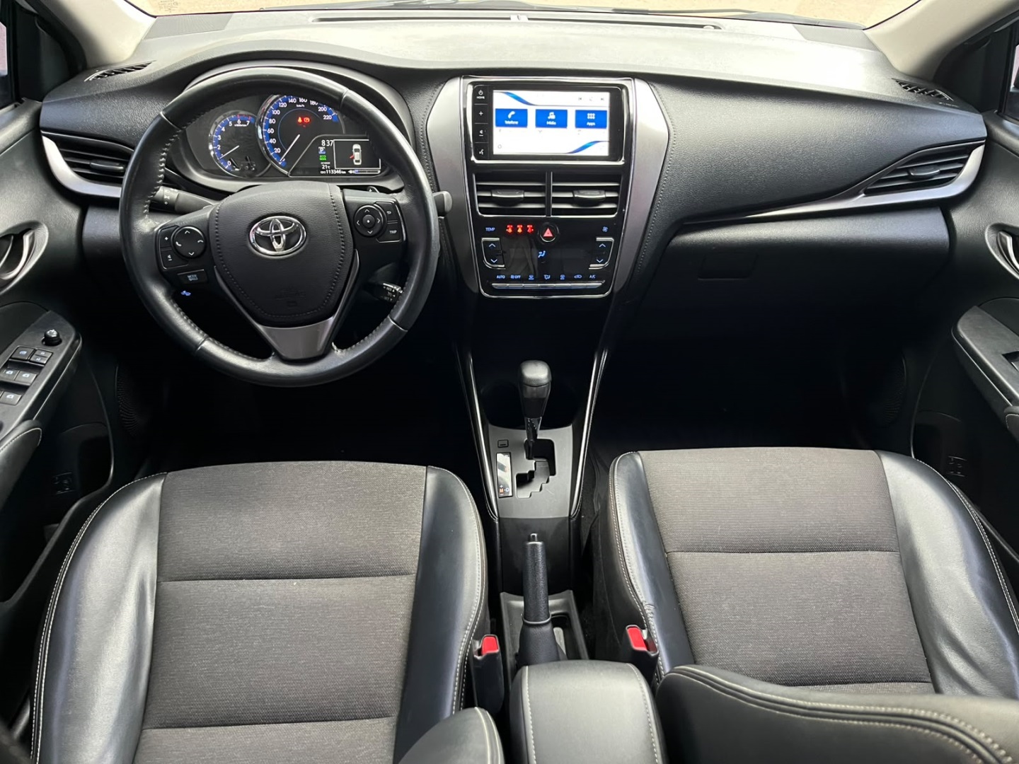 Toyota Yaris 1.5 16V Flex Sedan Xs Connect Multidrive - foto 12