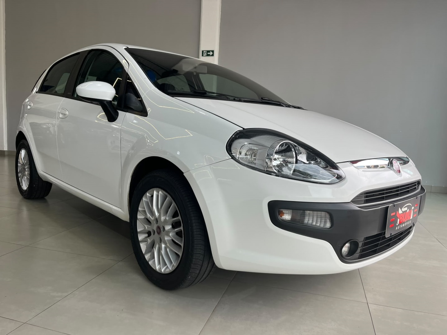 Fiat PUNTO 1.6 Essence 16V Flex 4P Manual - foto 3
