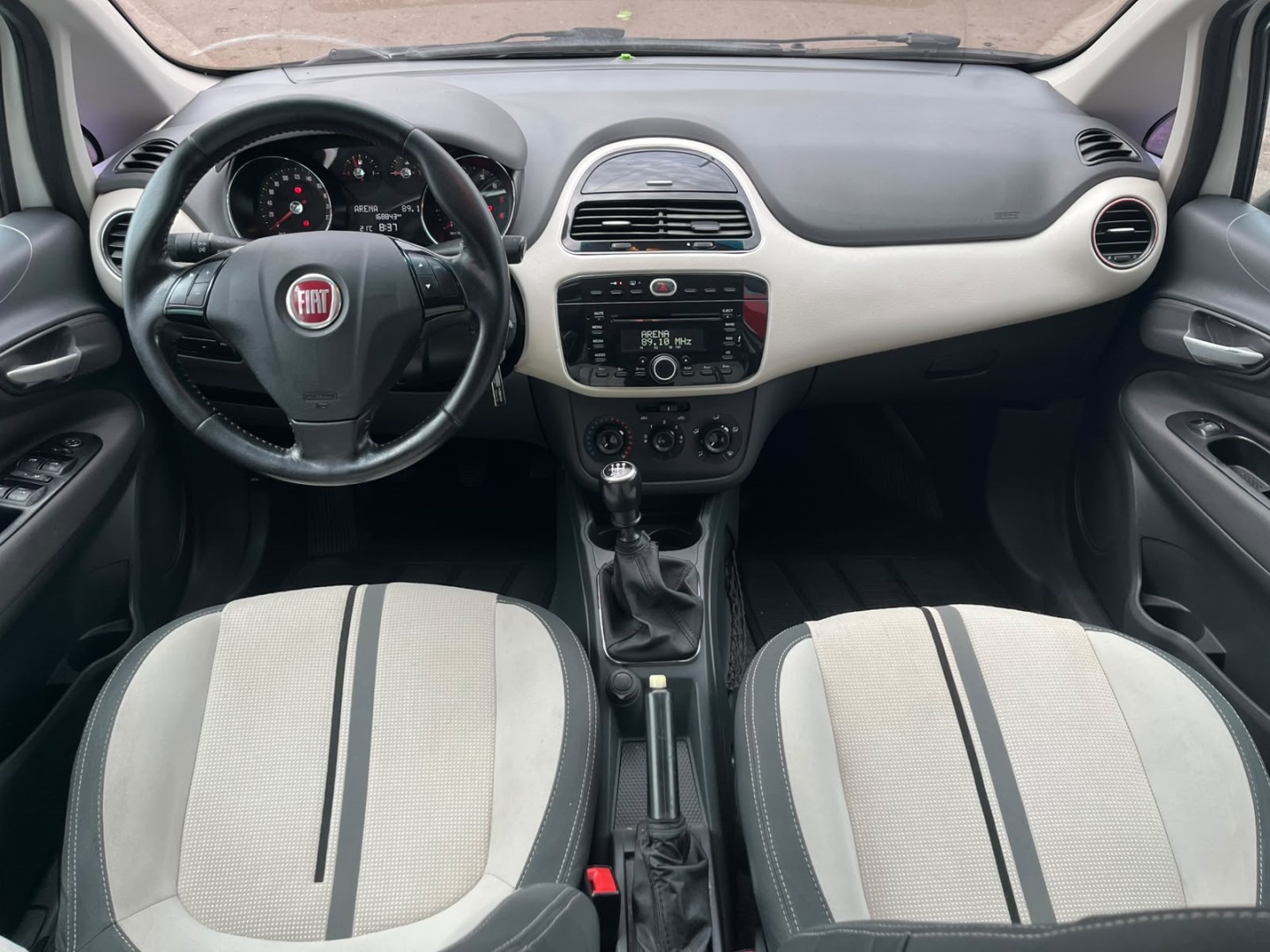 Fiat PUNTO 1.6 Essence 16V Flex 4P Manual - foto 10