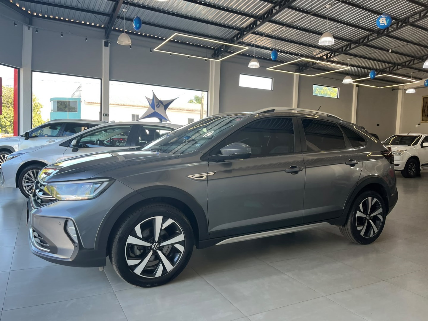 Volkswagen Nivus 1.0 200 TSI Total Flex Highline Automático - foto 2
