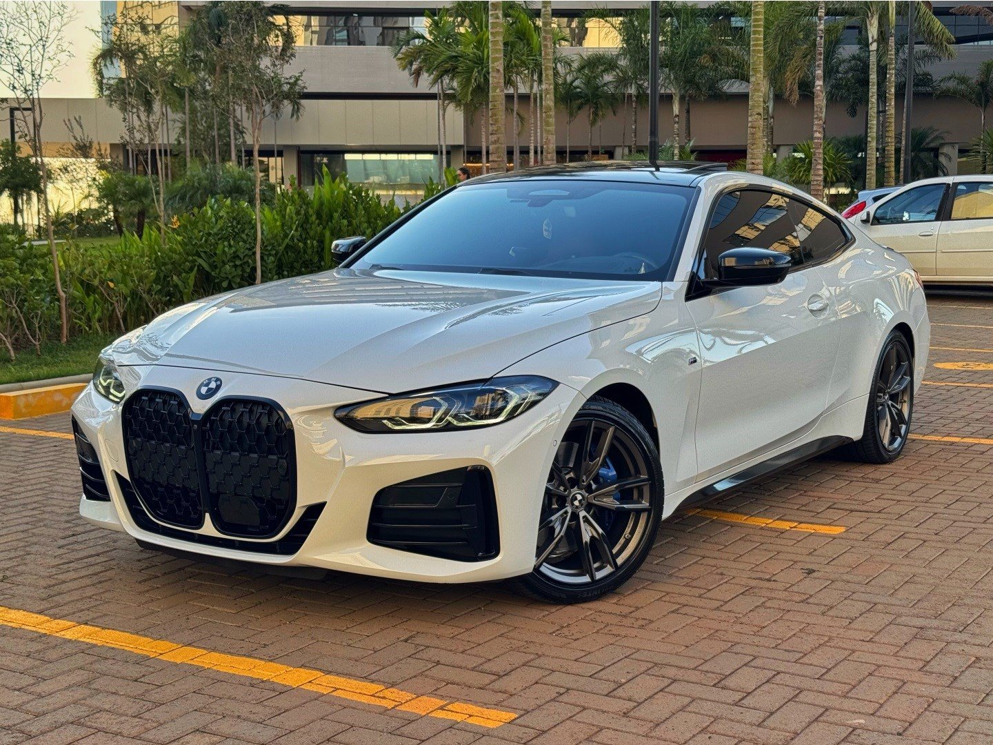 BMW M 440i