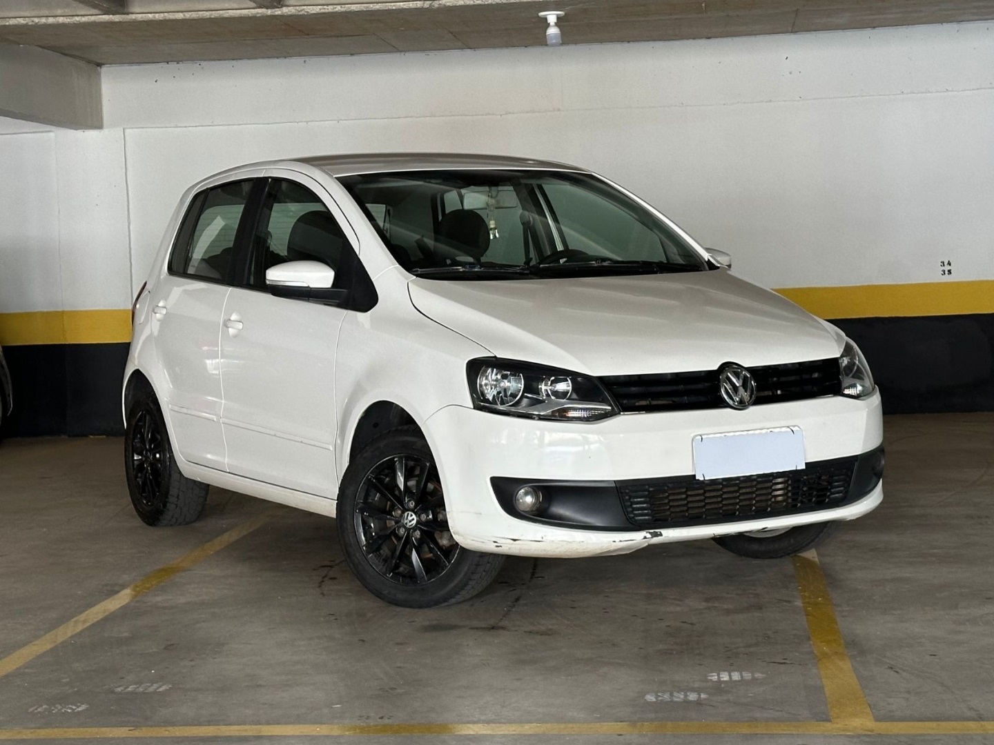 VOLKSWAGEN FOX
