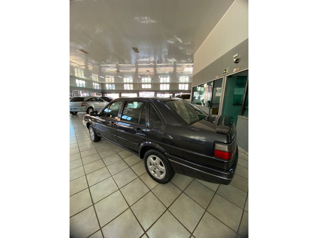 VOLKSWAGEN SANTANA