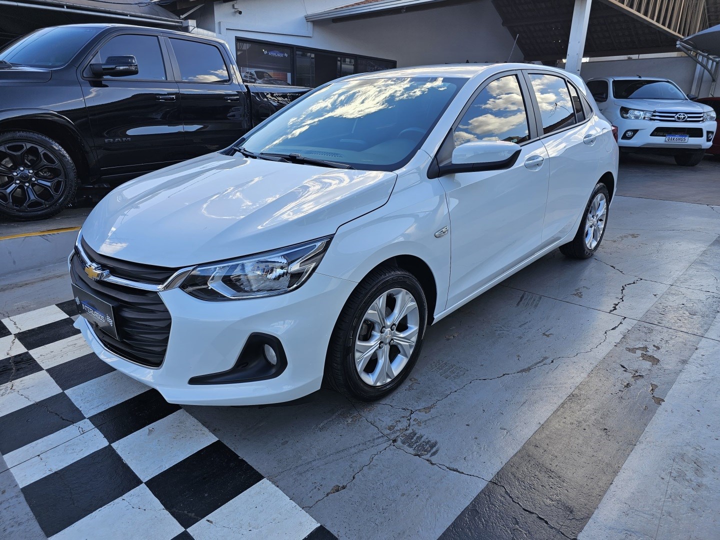 CHEVROLET ONIX