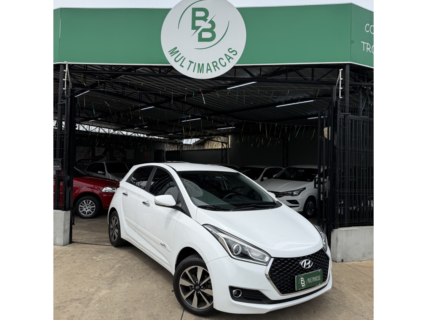 HYUNDAI HB20