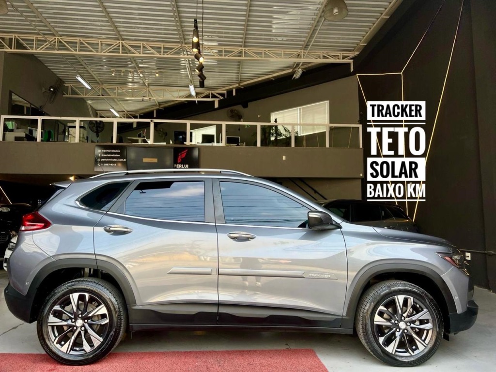 CHEVROLET TRACKER