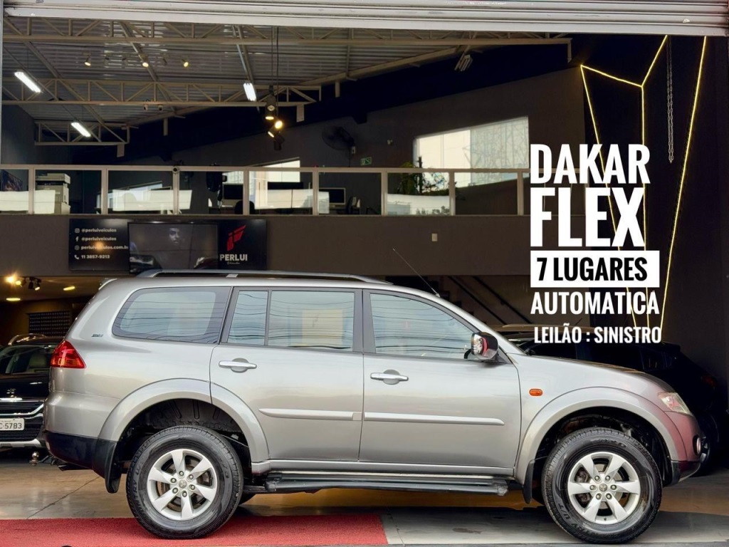 MITSUBISHI PAJERO DAKAR