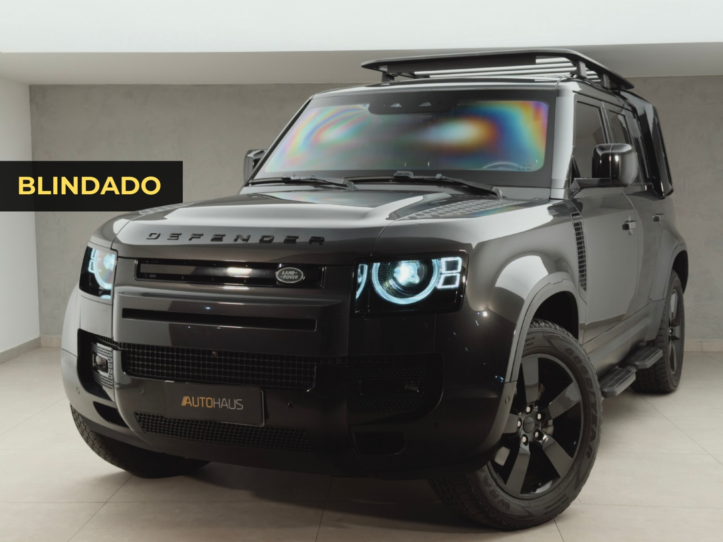 LAND ROVER DEFENDER