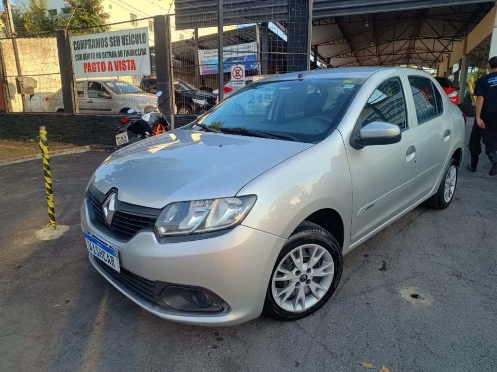 RENAULT LOGAN