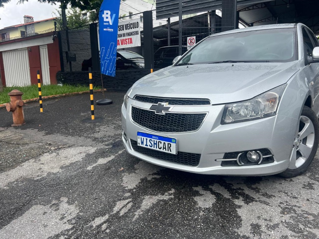 CHEVROLET CRUZE