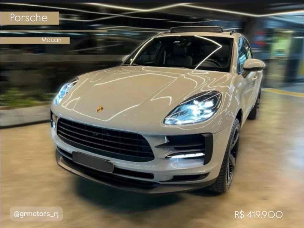 PORSCHE MACAN