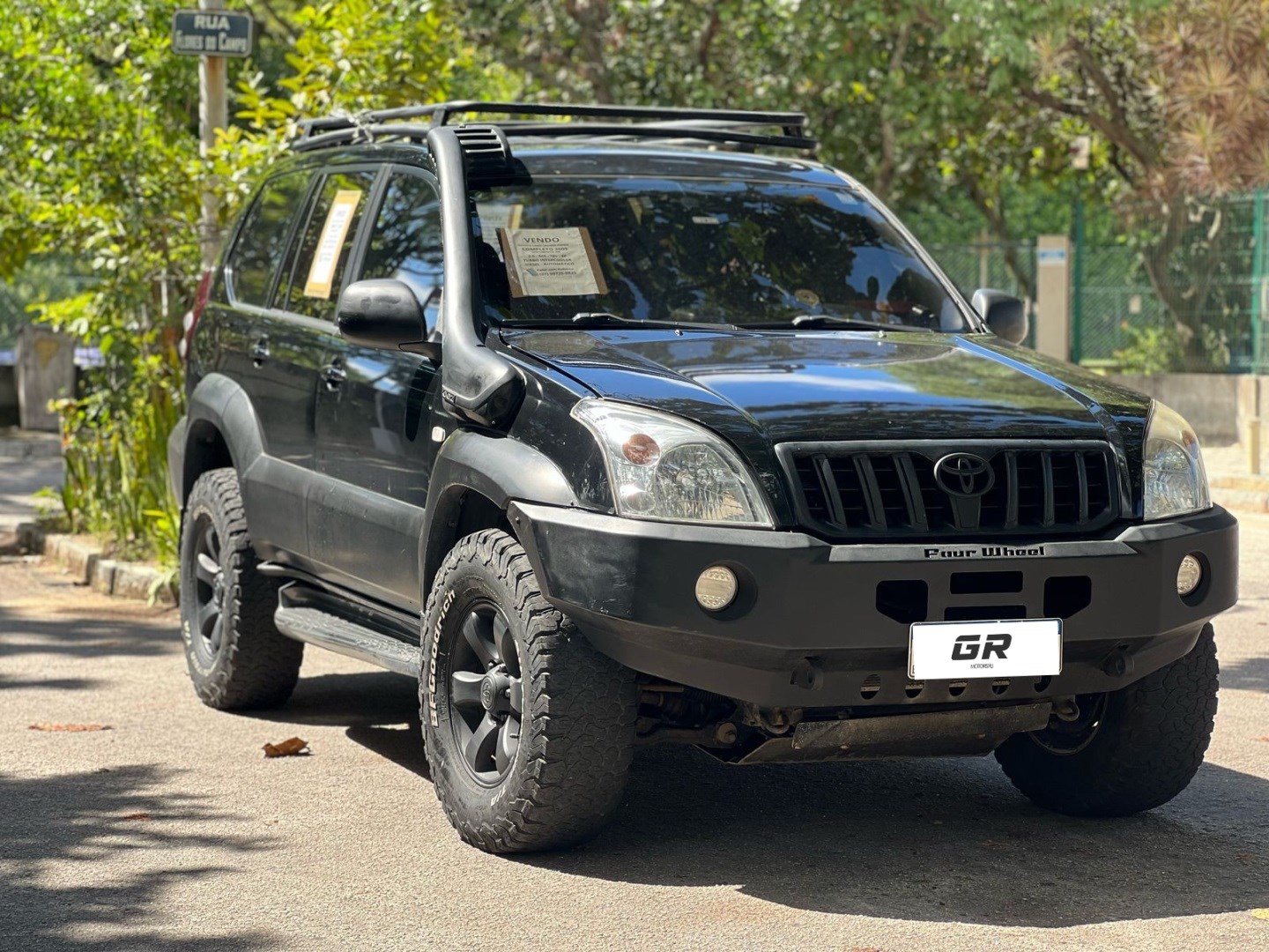 TOYOTA LAND CRUISER PRADO