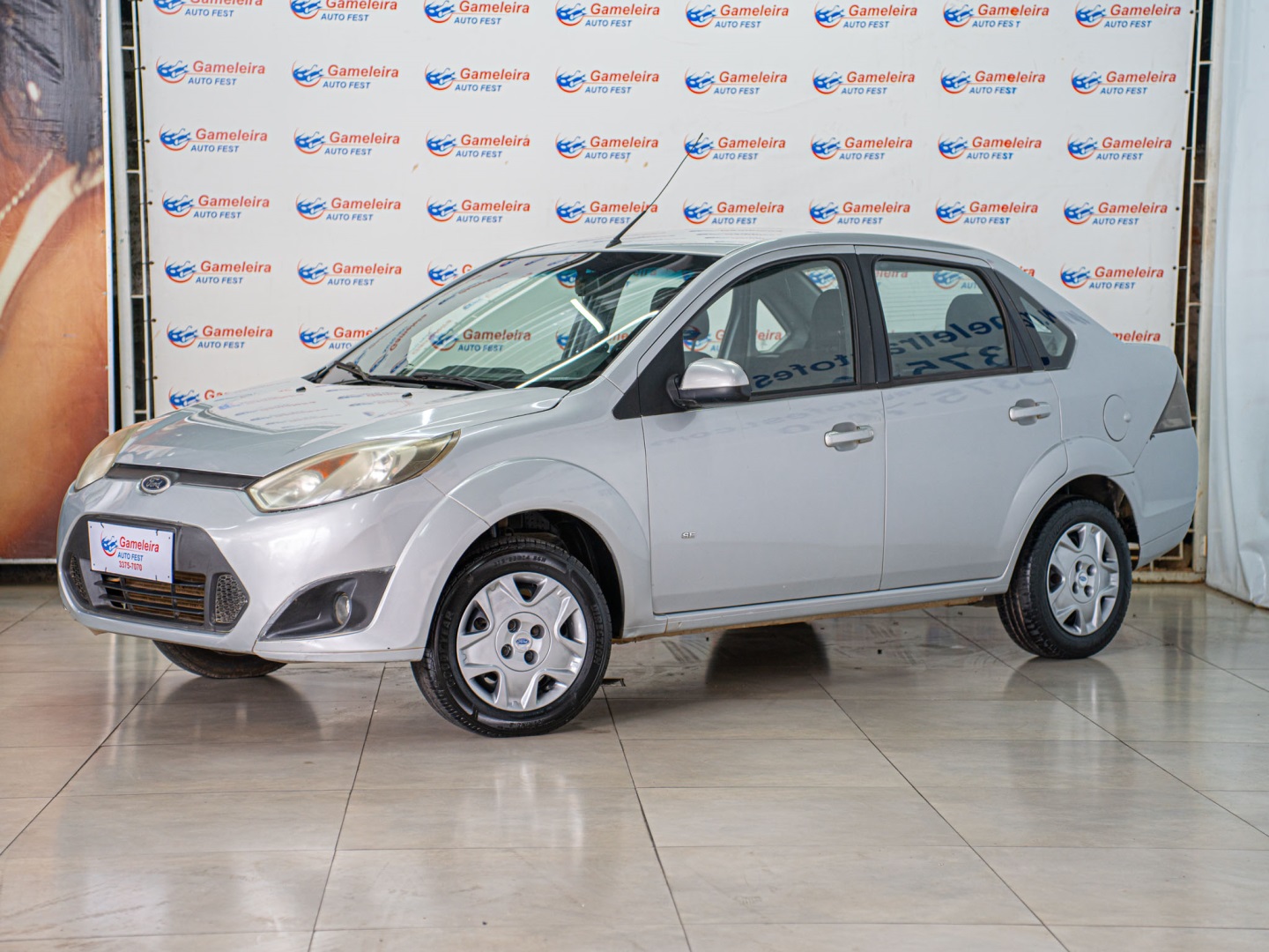 FORD FIESTA 1.6 ROCAM SE SEDAN 8V FLEX 4P MANUAL
