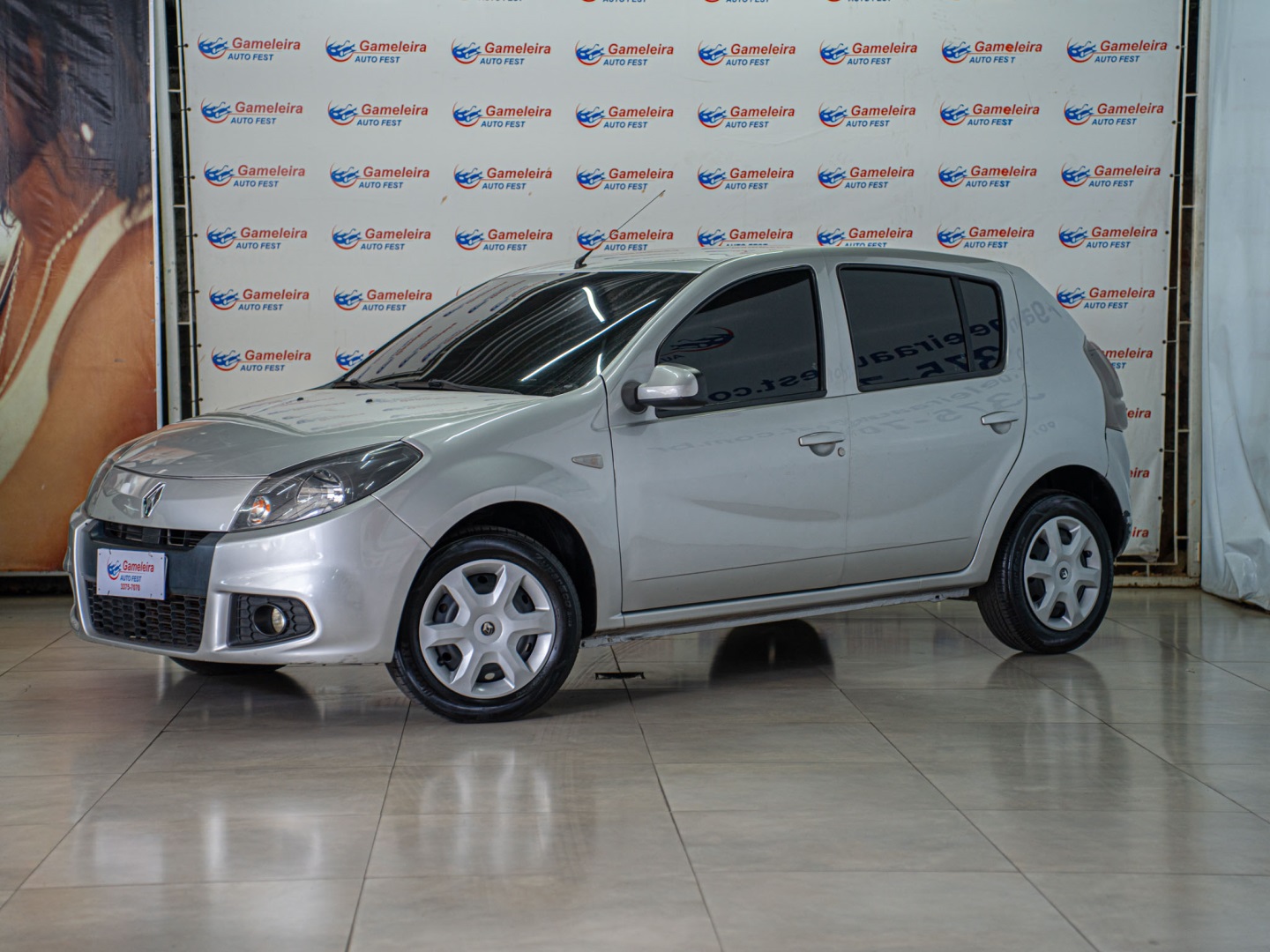 RENAULT SANDERO