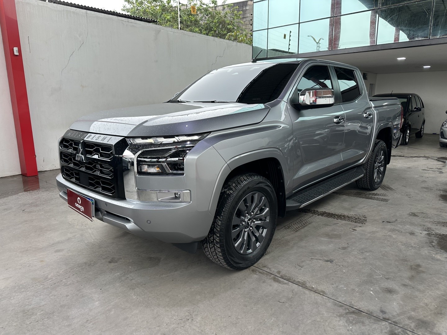 MITSUBISHI TRITON