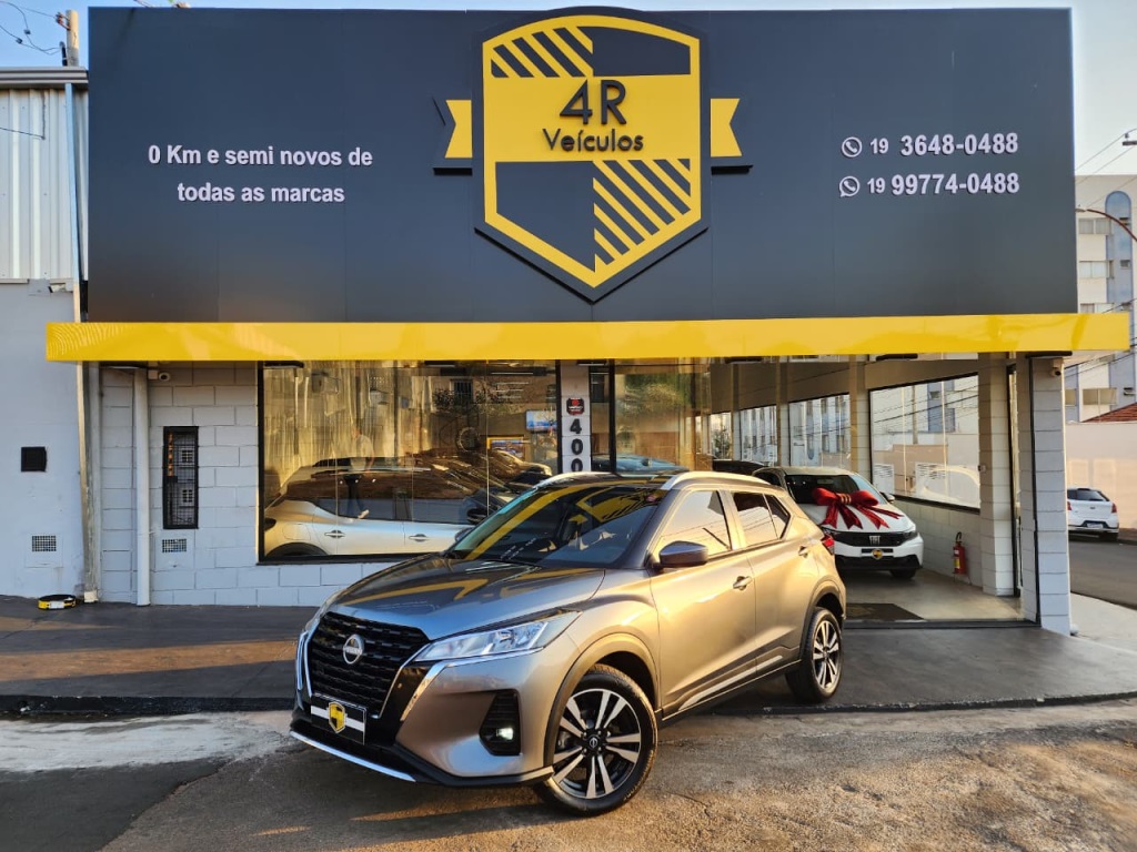NISSAN KICKS