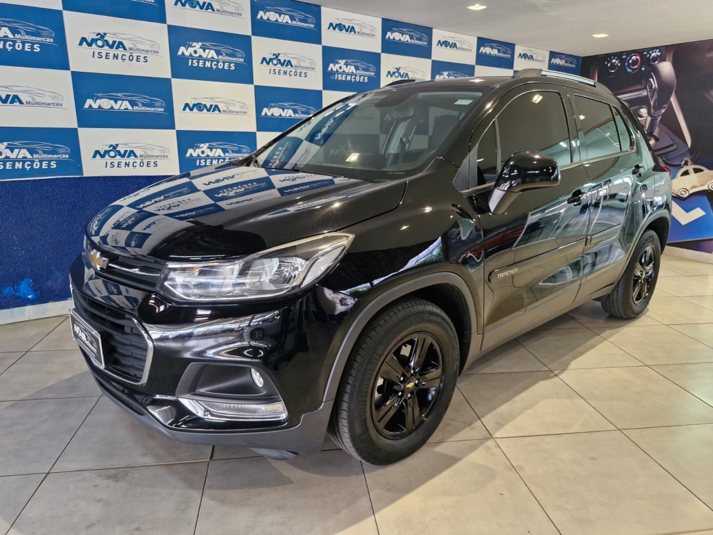 CHEVROLET TRACKER