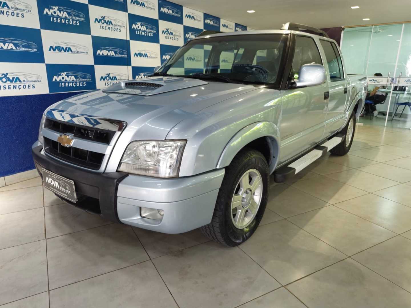 CHEVROLET S10