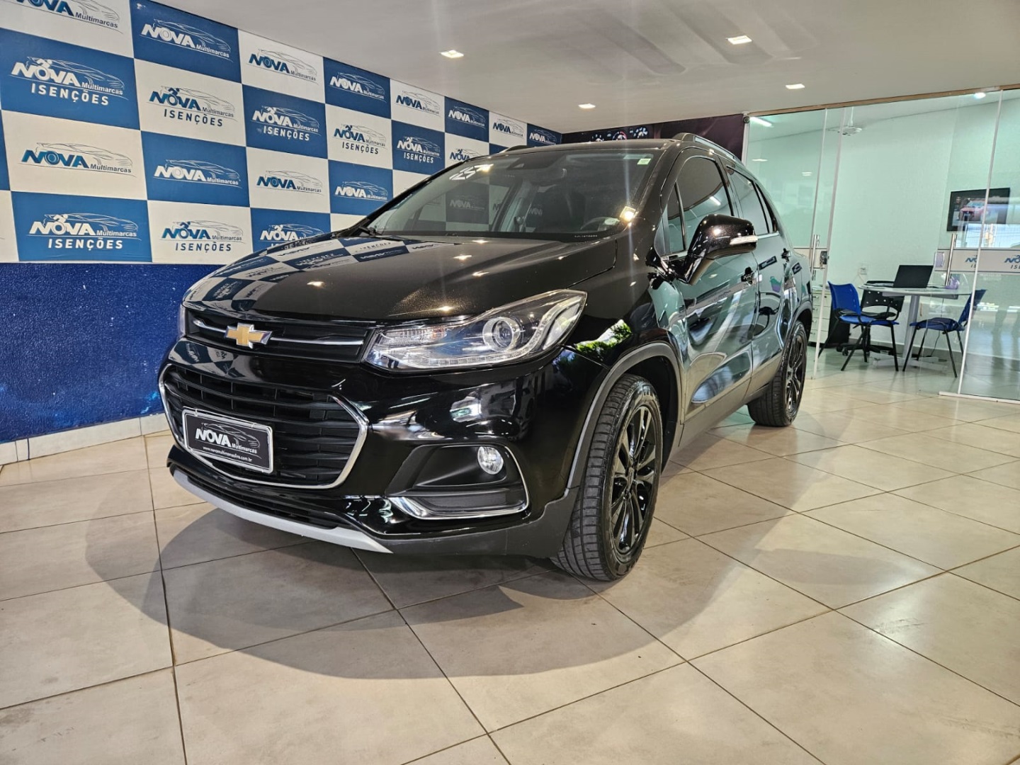 CHEVROLET TRACKER