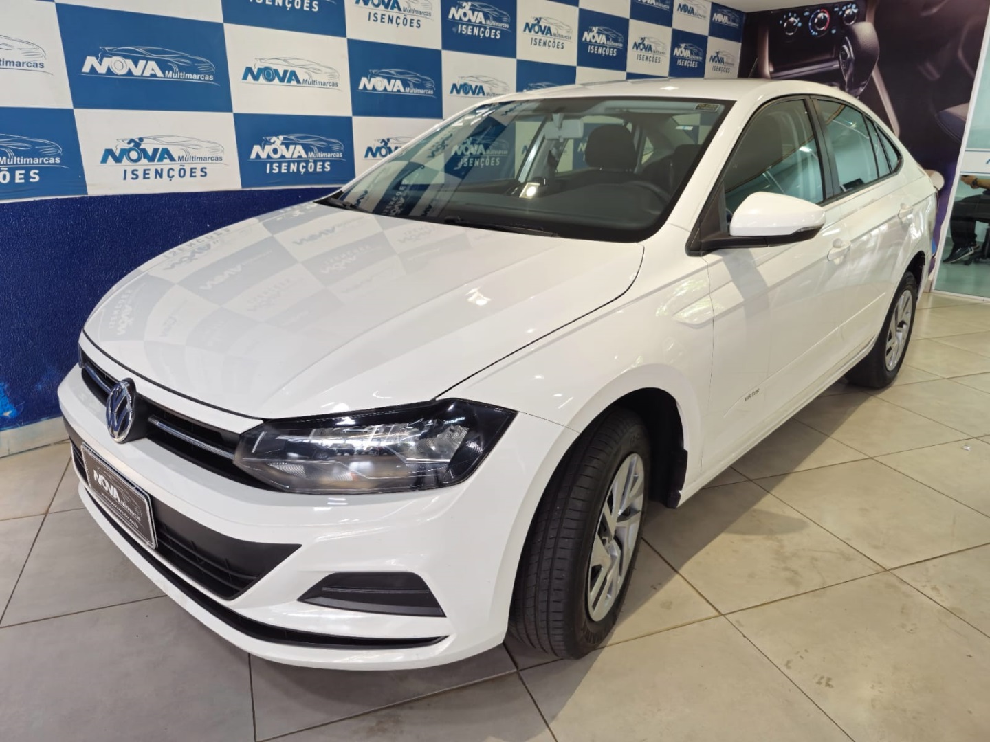 VOLKSWAGEN VIRTUS
