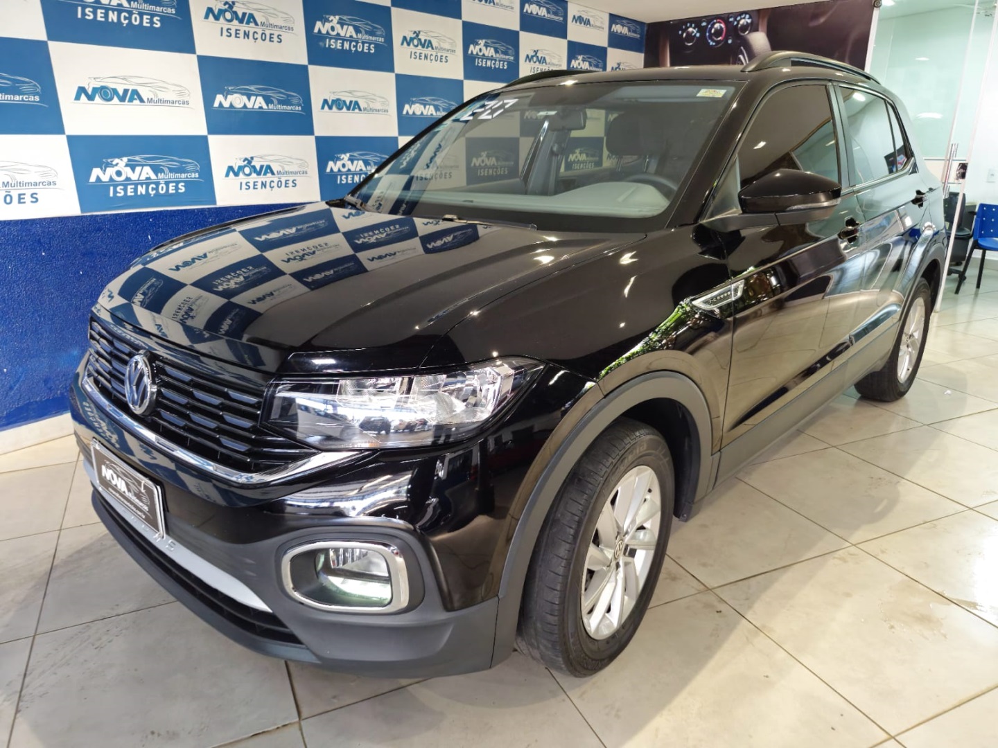 VOLKSWAGEN T-CROSS