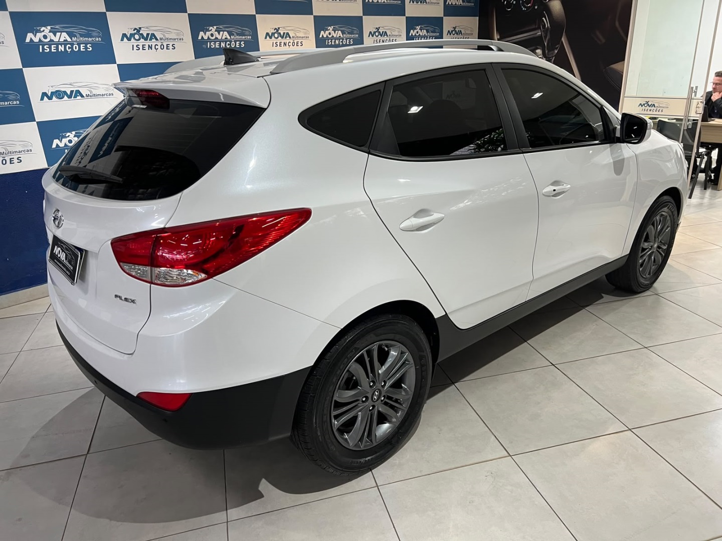 Hyundai ix35 2.0 Mpfi Gl 16V Flex 4P Automático - foto 2