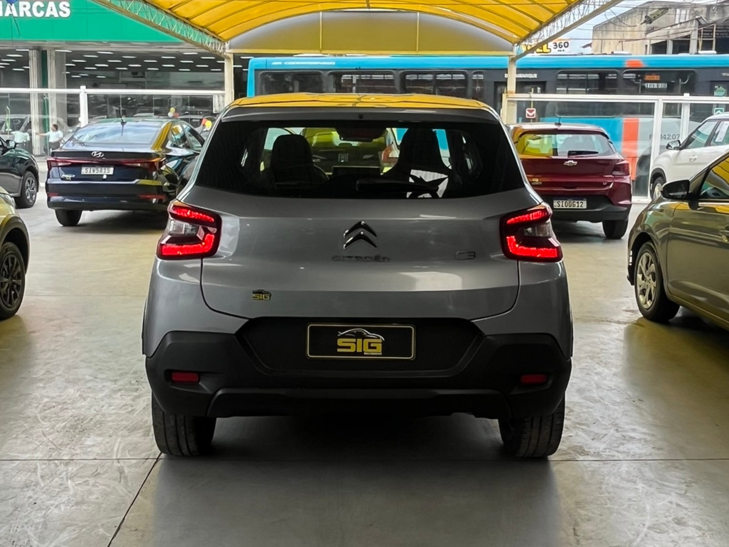 CITROEN C3 1.0 16V FLEX LIVE PACK MANUAL 2024 Cinza - Miniatura 5 - SIG Multimarcas