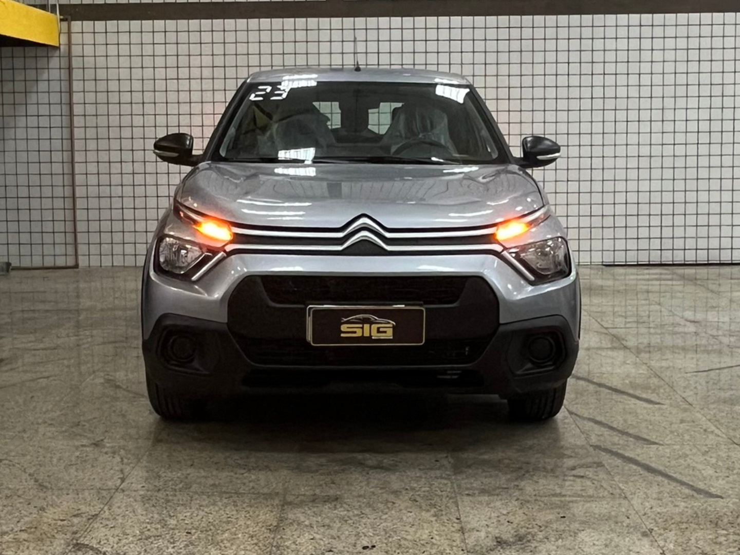 CITROEN C3 1.0 FIREFLY FLEX LIVE PACK MANUAL 2023 Prata - Miniatura 2 - SIG Multimarcas