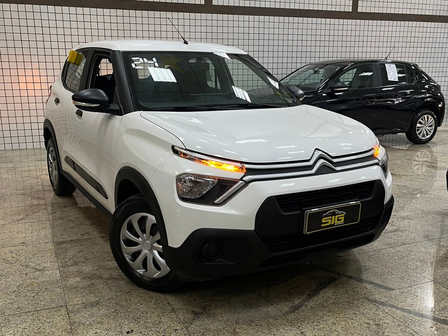 CITROEN C3 1.0 16V FLEX LIVE PACK MANUAL 2024 na cor Branco com 46.263 km - Imagem 1 - SIG Multimarcas