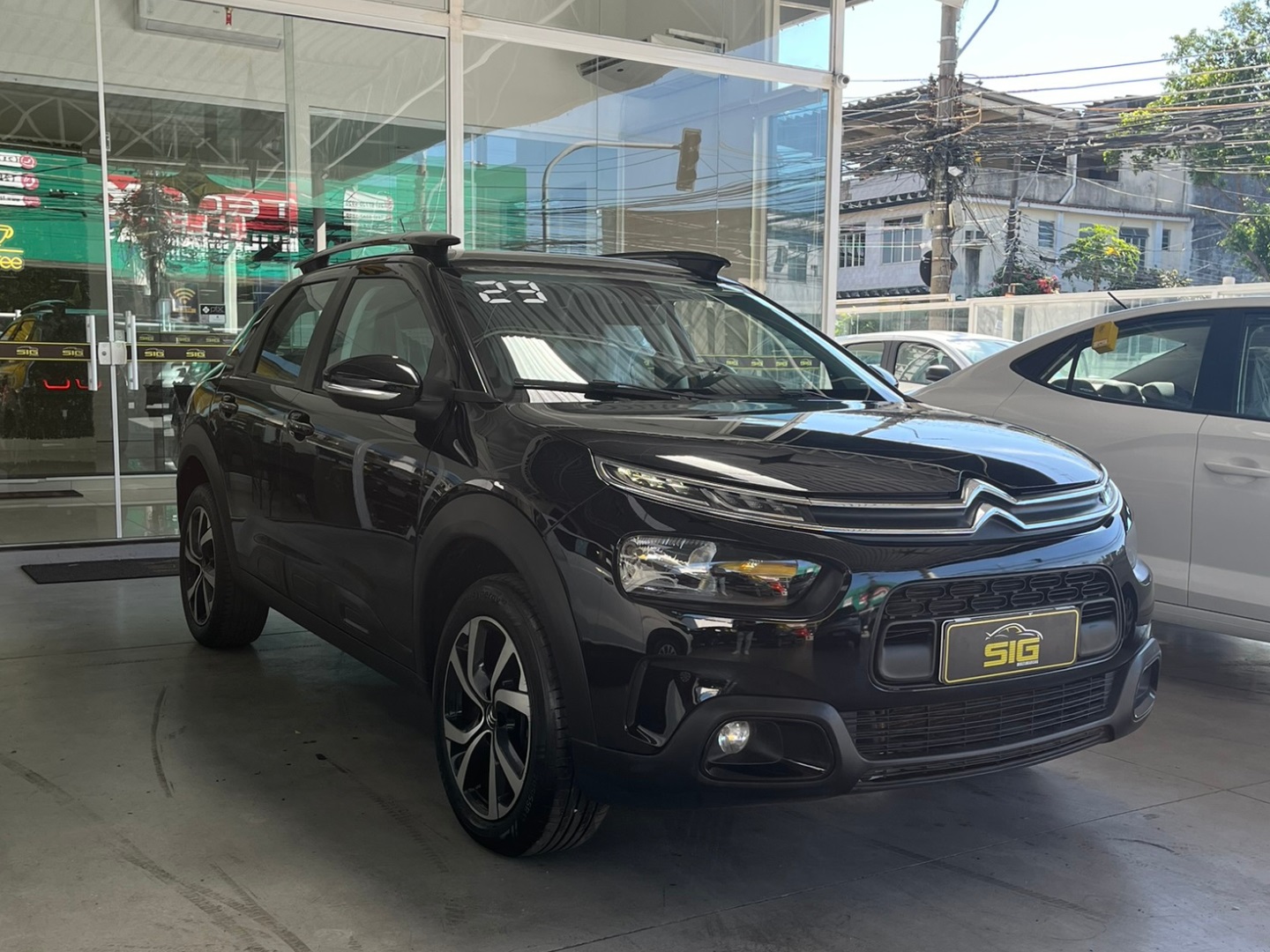 CITROEN C4 CACTUS 1.6 VTI 120 FLEX FEEL PACK EAT6 2023 Preto - Miniatura 3 - SIG Multimarcas