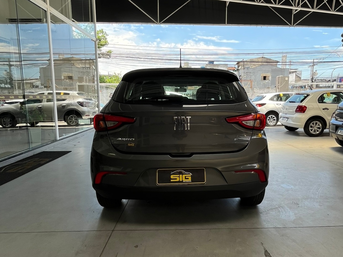 FIAT ARGO 1.0 FLEX MANUAL 2023 Cinza - Miniatura 3 - SIG Multimarcas