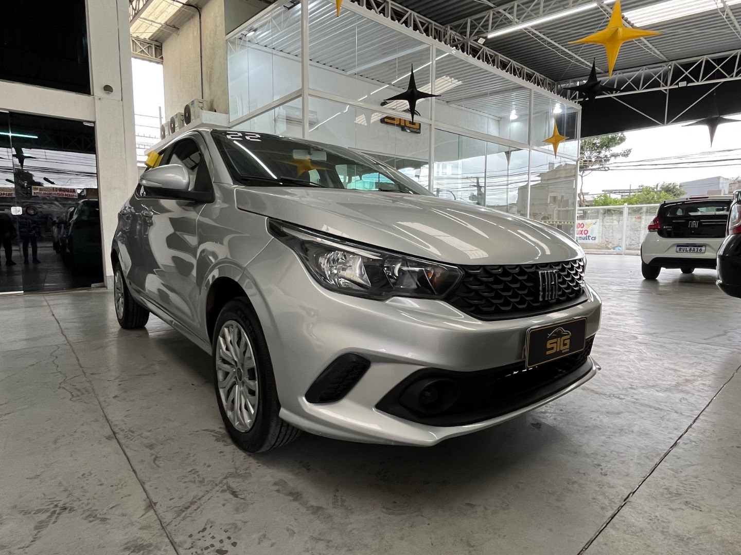 FIAT ARGO 1.0 FIREFLY FLEX MANUAL 2022 na cor Prata com 64.095 km - Imagem 1 - SIG Multimarcas