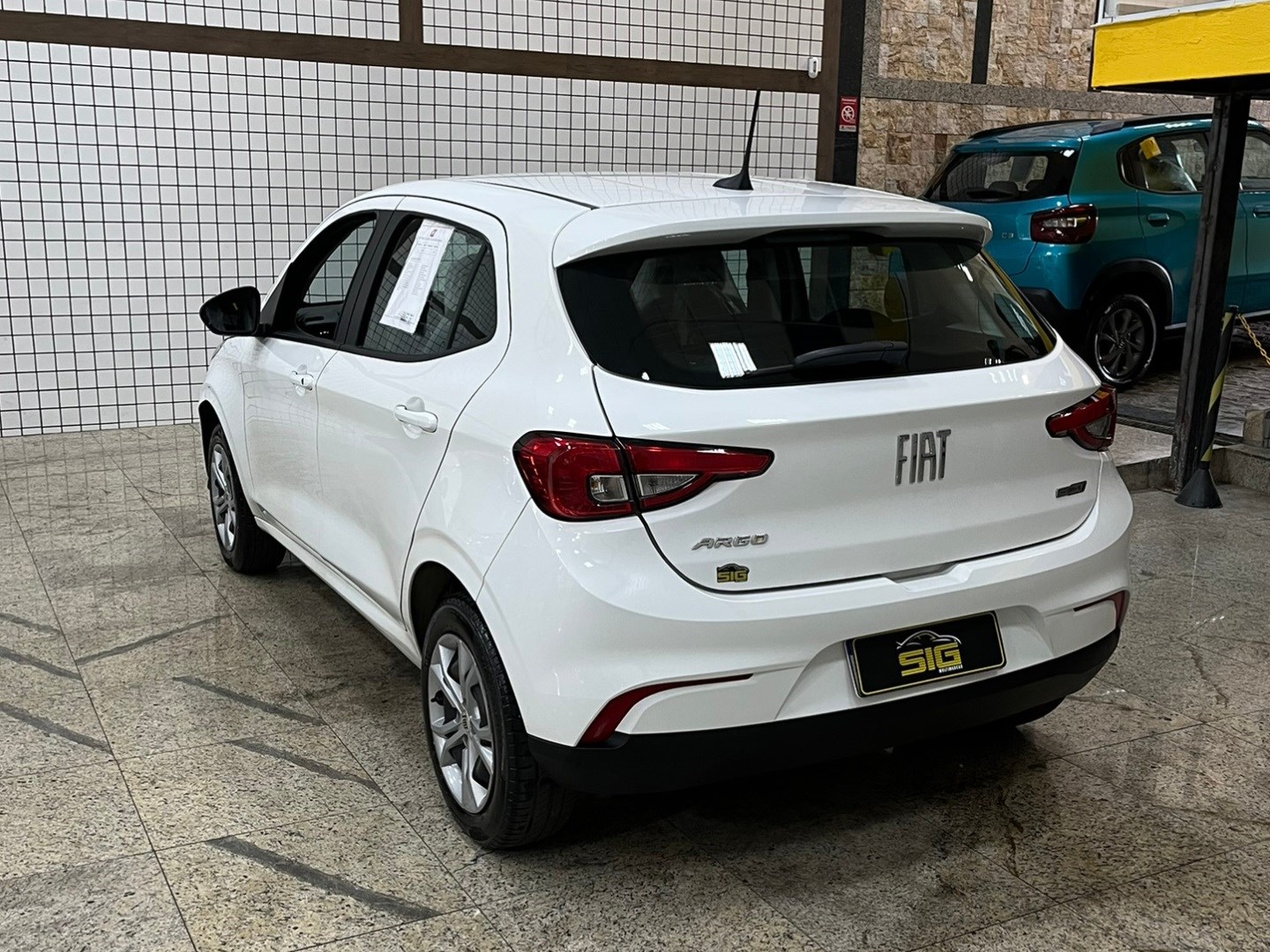 FIAT ARGO 1.0 FIREFLY FLEX DRIVE MANUAL 2024 Branco - Miniatura 7 - SIG Multimarcas