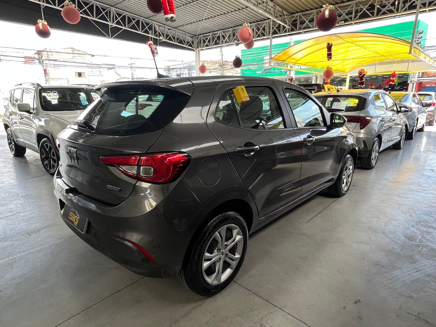 FIAT ARGO 1.0 FIREFLY FLEX DRIVE MANUAL 2023 Cinza - Miniatura 5 - SIG Multimarcas