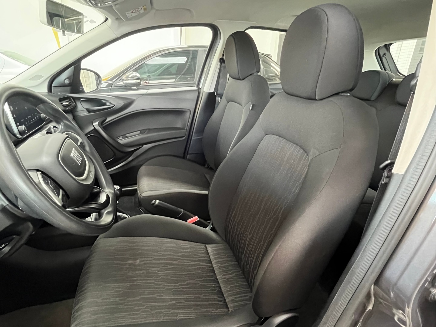 FIAT ARGO 1.0 FIREFLY FLEX DRIVE MANUAL 2023 Cinza - Miniatura 6 - SIG Multimarcas