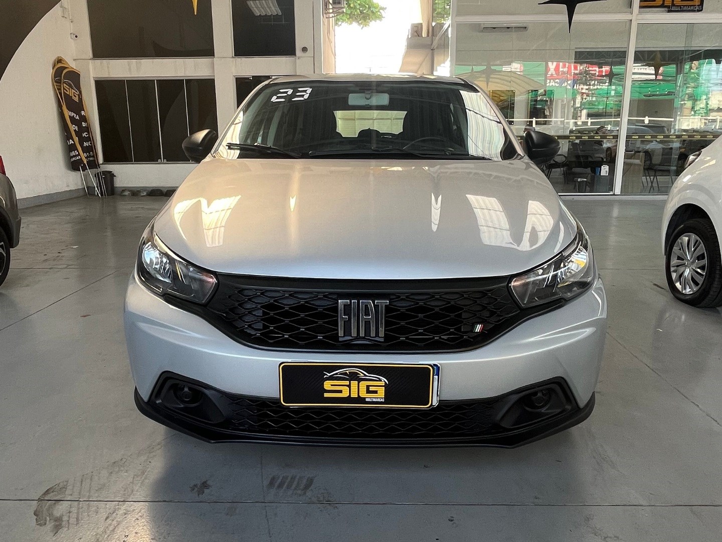 FIAT ARGO 1.0 FIREFLY FLEX MANUAL 2023 Prata - Miniatura 2 - SIG Multimarcas