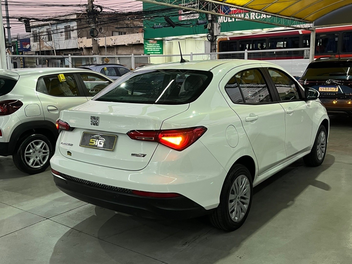 FIAT CRONOS 1.3 FIREFLY FLEX DRIVE MANUAL 2024 Branco - Miniatura 8 - SIG Multimarcas