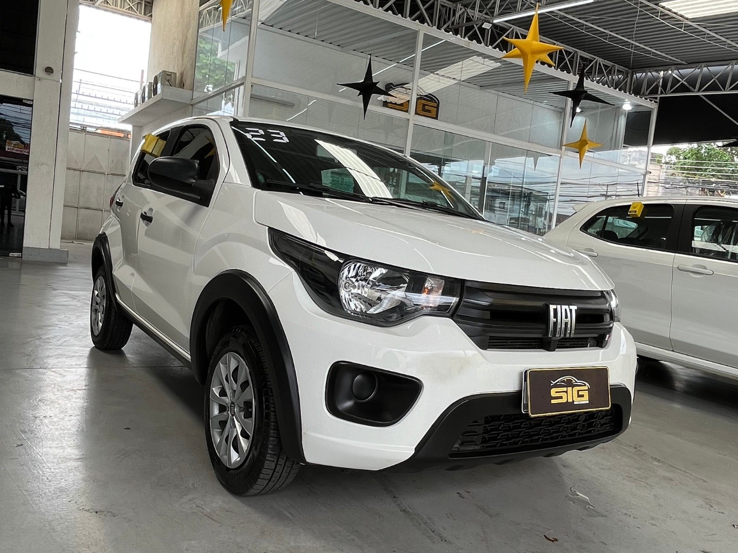 FIAT MOBI 1.0 EVO FLEX LIKE. MANUAL 2023 - Imagem 1 - SIG Multimarcas