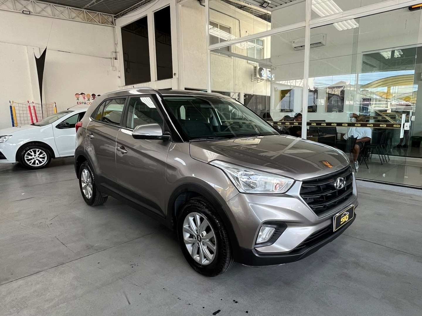 HYUNDAI CRETA 1.6 ACTION AUTOMÁTICO 2023 - Miniatura 5