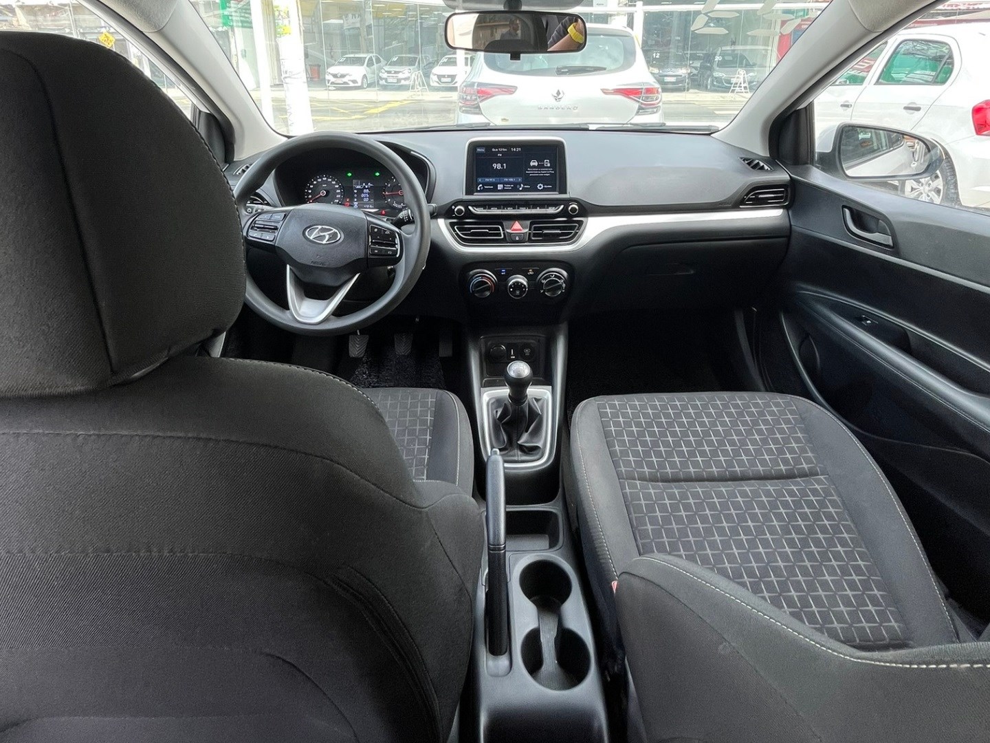 HYUNDAI HB20 1.0 12V FLEX COMFORT MANUAL 2023 - Miniatura 7