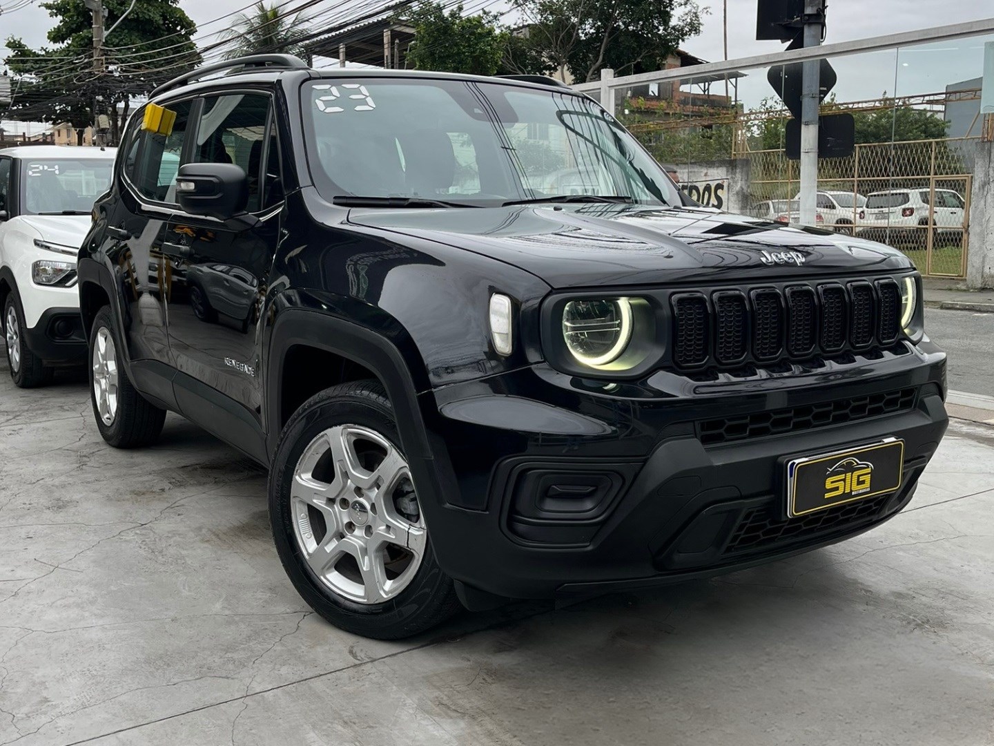 JEEP RENEGADE 1.3 T270 TURBO FLEX SPORT AT6 2023 - Imagem 1 - SIG Multimarcas