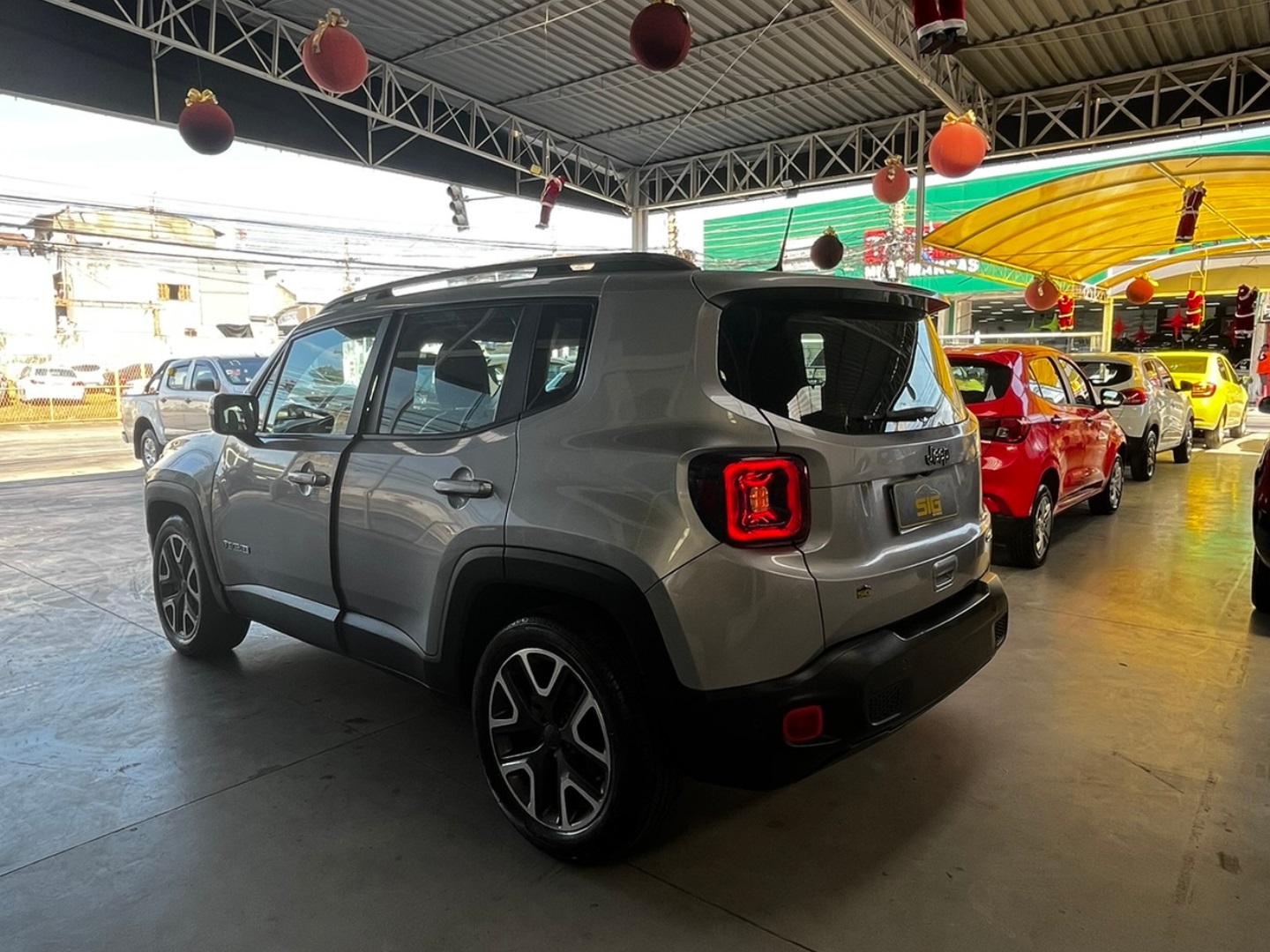 JEEP RENEGADE 1.8 16V FLEX LONGITUDE 4P AUTOMÁTICO 2021 - Miniatura 7