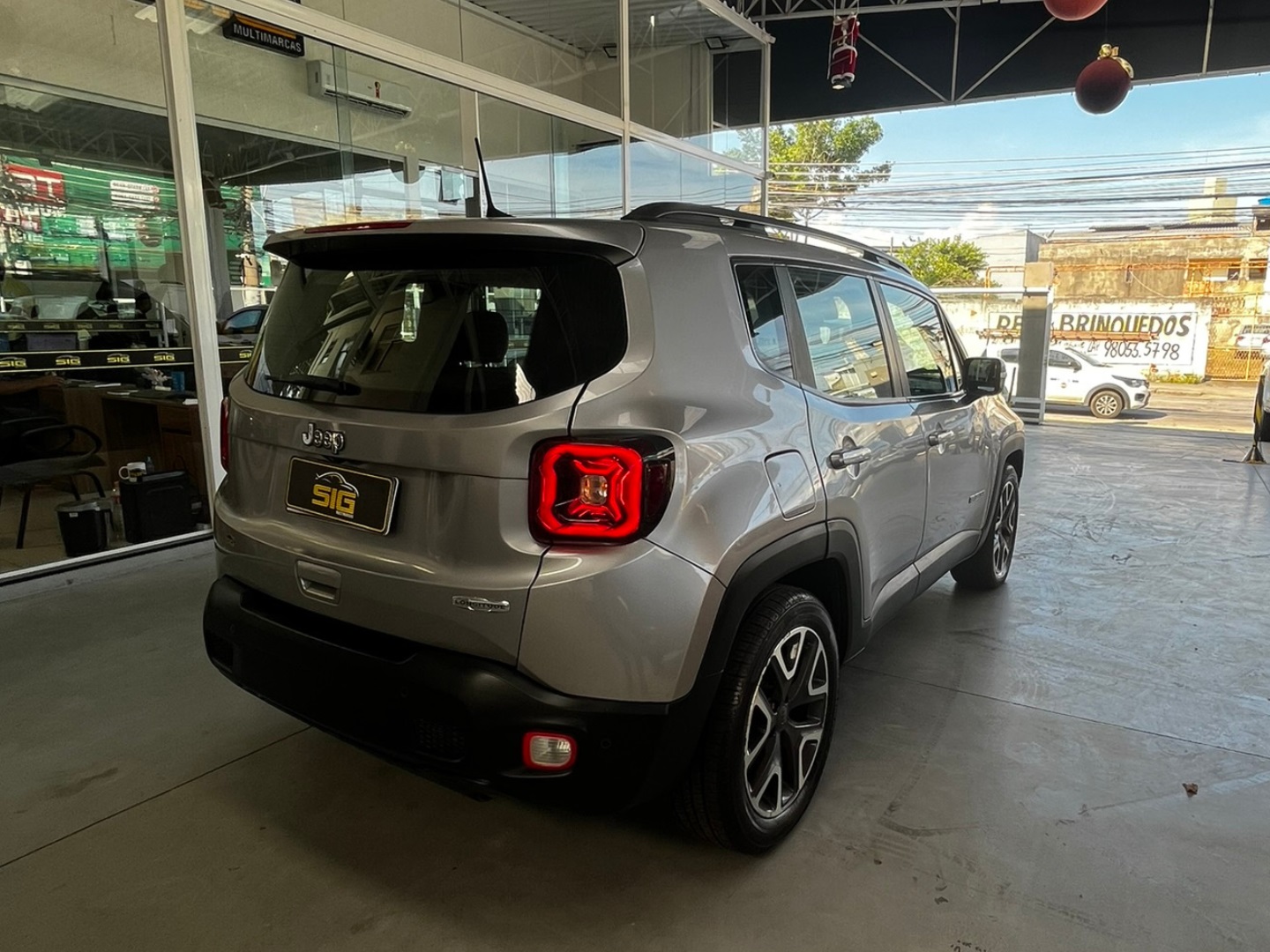 JEEP RENEGADE 1.8 16V FLEX LONGITUDE 4P AUTOMÁTICO 2021 - Miniatura 8
