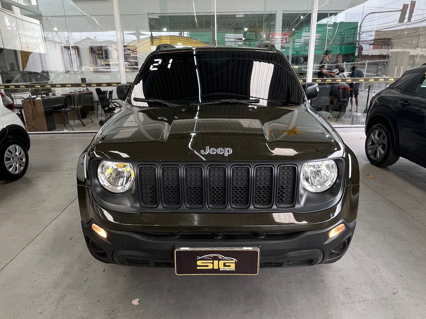 JEEP RENEGADE 1.8 16V FLEX SPORT 4P AUTOMÁTICO 2021 Verde - Miniatura 2 - SIG Multimarcas