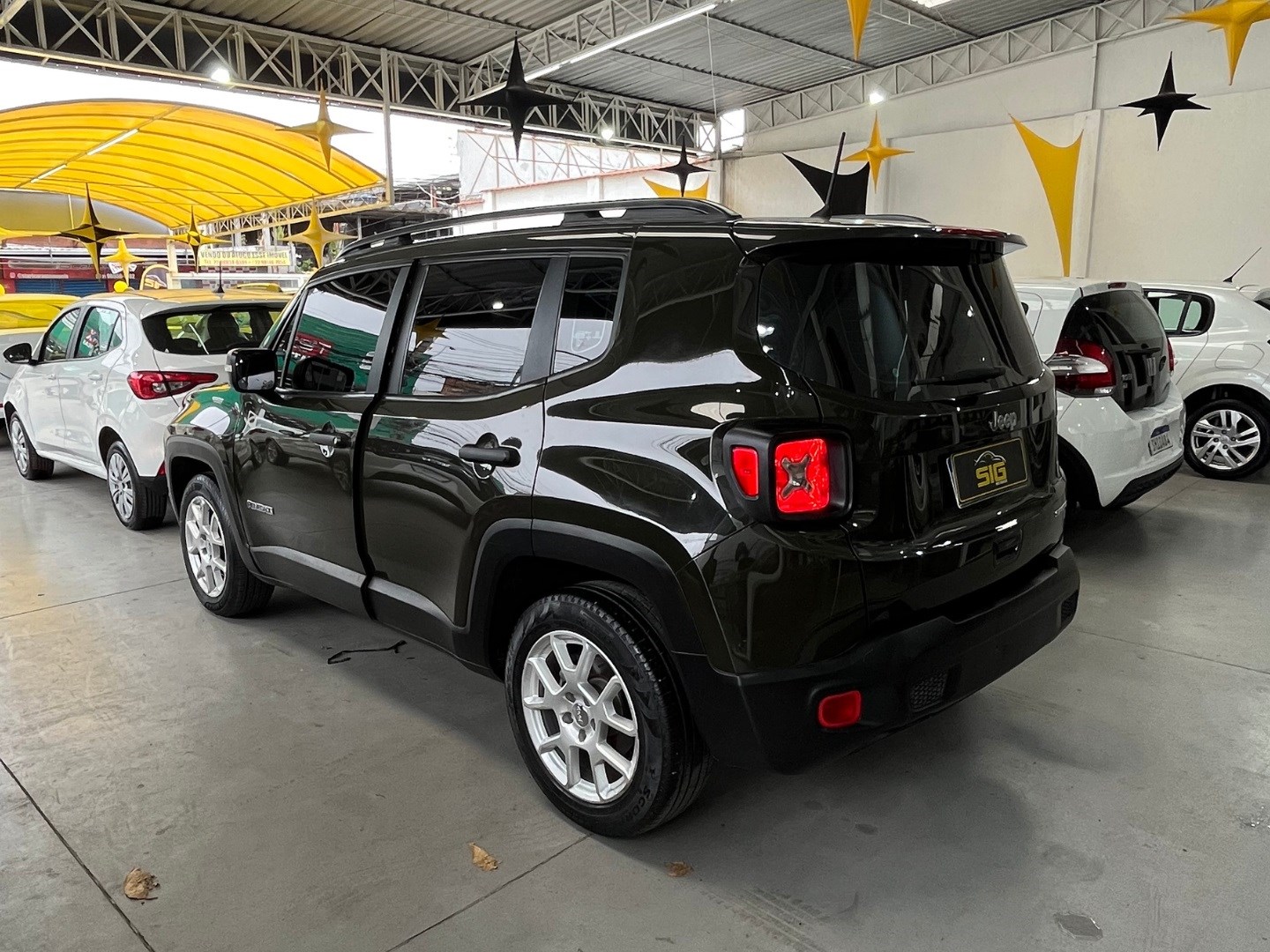 JEEP RENEGADE 1.8 16V FLEX SPORT 4P AUTOMÁTICO 2021 Verde - Miniatura 7 - SIG Multimarcas