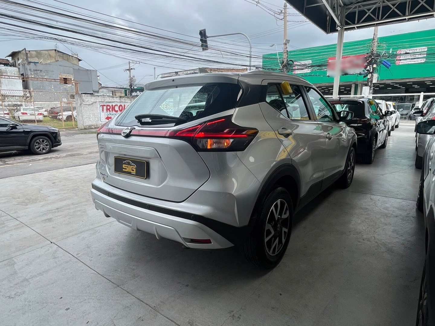 NISSAN KICKS 1.6 16V FLEXSTART SENSE XTRONIC 2022 Prata - Miniatura 5 - SIG Multimarcas